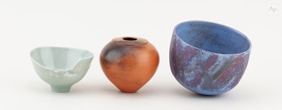 Lot 31 - ANNE JAMES (born 1937); a raku bowl with...