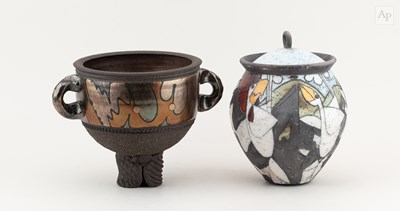 Lot 571 - ROB WHELPTON (born 1952); a raku jar and cover...