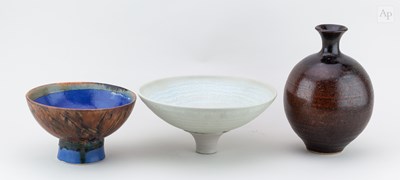 Lot 333 - GLYNN HUGO (born 1934); a stoneware pedestal...