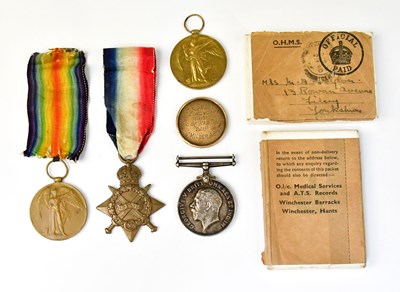 Lot 918 - A group of WWI medals comprising a War and...