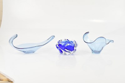 Lot 2393 - Three decorative coloured glass bowls (3).