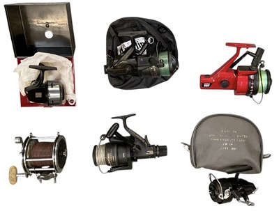 Lot 309 - Six modern fishing reels, comprising an Abu...