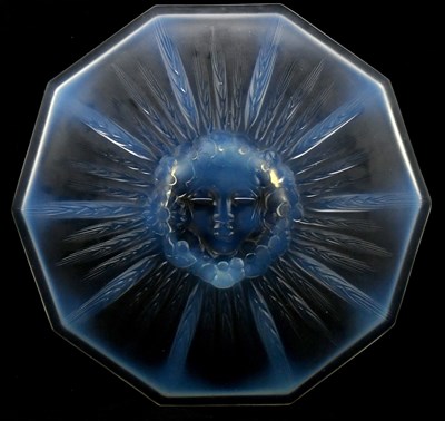Lot 250 - A French Art Deco opalescent glass plafonnier,...