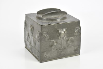 Lot 46 - ARCHIBALD KNOX FOR TUDRIC PEWTER; a Liberty &...
