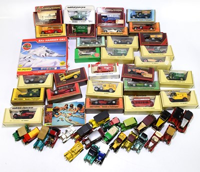 Lot 185 - A small collection of model vehicles,...