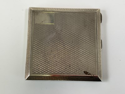 Lot 534 - A George V hallmarked silver cigarette case of...