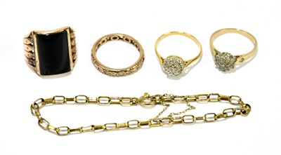Lot 1123 - An 18ct yellow gold and diamond illusion set...