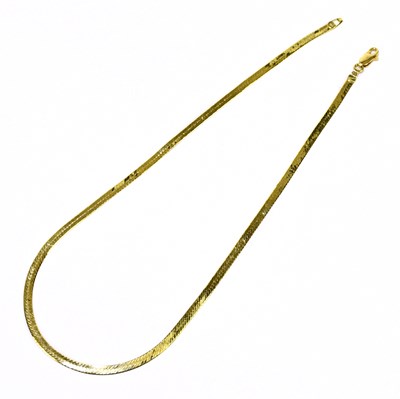 Lot 1341 - A 9ct textured flat link chain, length approx....