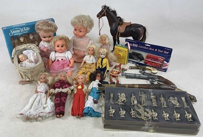 Lot 129 - SINDY; seven dolls together with a horse, a...