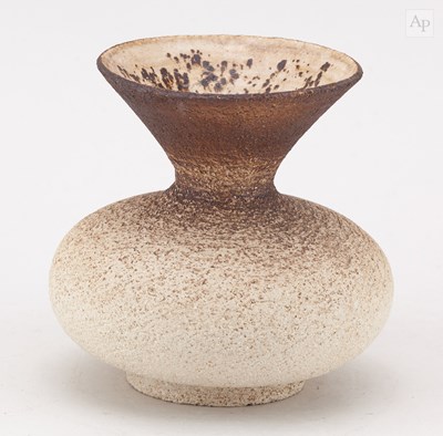 Lot 732 - WAISTEL COOPER (1921-2003); a squat stoneware...