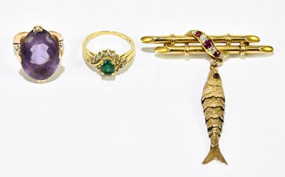 Lot 1072 - An 18ct yellow gold emerald cluster ring, size...