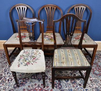 Lot 2926 - Five late Victorian pierced back dining chairs...