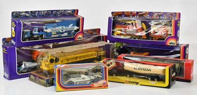 Lot 2022 - Eight boxed vehicles to include makes such as...