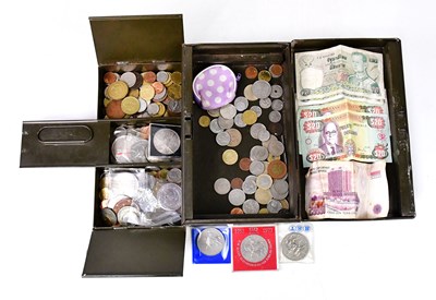Lot 1244 - A quantity of UK and world coinage, to include...