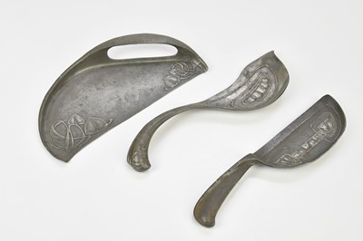 Lot 176 - ARCHIBALD KNOX FOR TUDRIC PEWTER; three Arts...