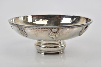 Lot 31 - A E JONES; an Elizabeth II hallmarked silver...