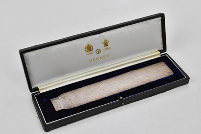 Lot 33 - A GERALD BENNY; an Elizabeth II textured...