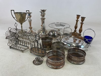 Lot 409 - A quantity of silver plate including...