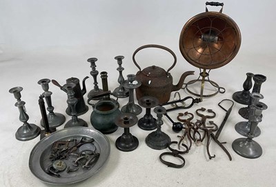 Lot 234 - A quantity of metalware, predominantly pewter...