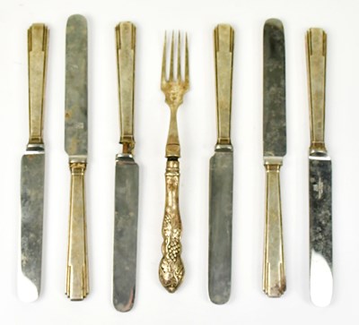 Lot 1084 - BARKER BROS SILVER LTD; a set of six George VI...