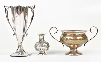 Lot 1070 - ROBERTS & BELK; a George V hallmarked silver...