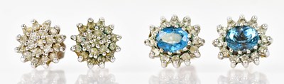 Lot 1380 - Two pairs of 9ct yellow gold stud earrings,...