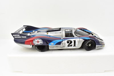 Lot 263 - AUTO ART MODELS; a 1:18 scale boxed model of a...