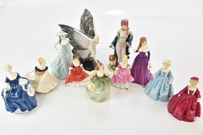Lot 2436 - A mixed collection of ceramic figures...