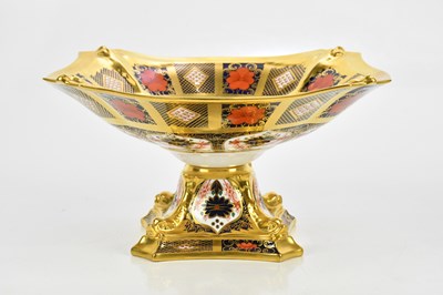 Lot 2541 - ROYAL CROWN DERBY; a 1128 pattern comport,...
