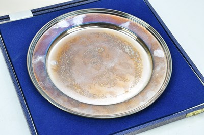 Lot 2252 - RICHARD OTTEWILL; an Elizabeth II hallmarked...