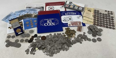 Lot 595 - A large collection of coins including some...