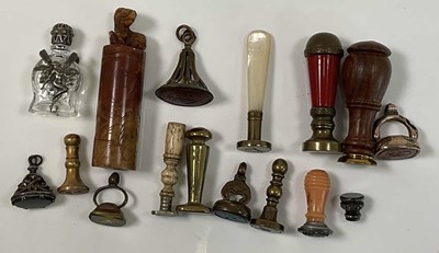 Lot 17 - An interesting collection of seals including a...