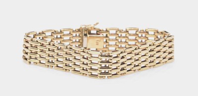 Lot 464 - A 9ct yellow gold bracelet, length 18cm, width...