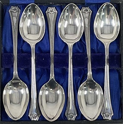 Lot 455 - A cased set of six George V hallmarked silver...