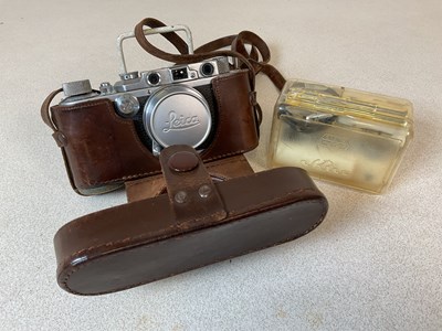 Lot 188 - LEICA; a 1935 Leica III camera, No. 172257,...