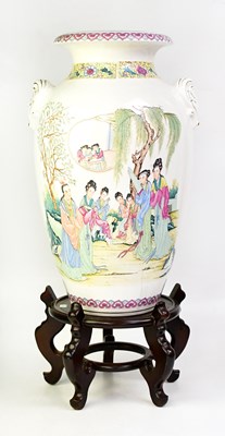 Lot 367 - A Large modern Chinese vase decorated with...