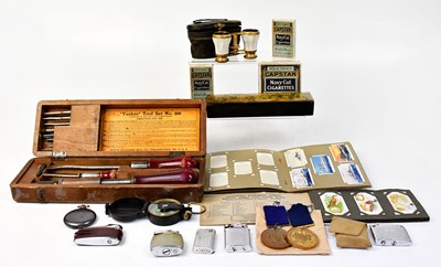 Lot 673 - A collectors' lot, to include a cased pair of...