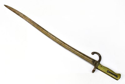 Lot 829 - A 19th century French Chassepot bayonet, the...
