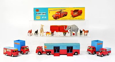 Lot 318 - CORGI; a Chipperfield's Circus collection, to...