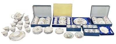Lot 554 - A large quantity of sundry ceramics including...