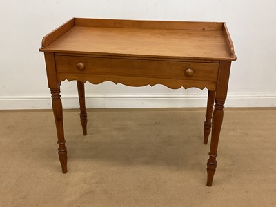 Lot 735 - A pine wash stand with drawer, 74 x 90 x 48cm.