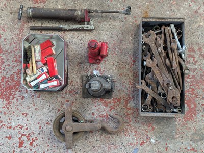 Lot 1436 - A collection of various sized spanners,...