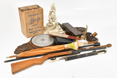 Lot 1449 - An assortment of collectors' items, including...