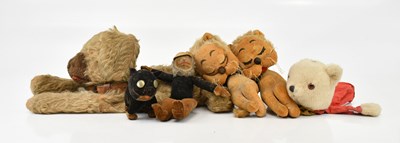 Lot 2064 - A vintage plush handbag modelled as a dog,...