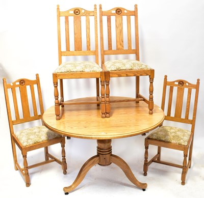 Lot 4 - A late 20th century oak circular extending...