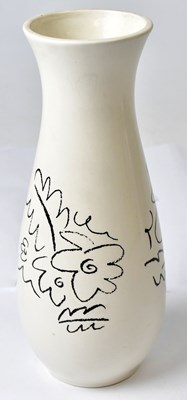 Lot 191 - A Gillian Naylor 'Repeat Repeat' vase, the...