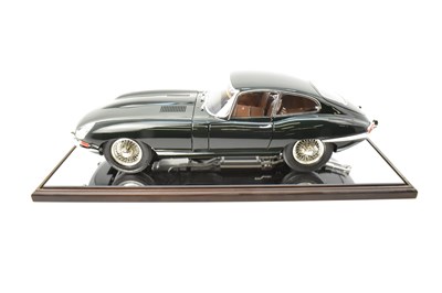 Lot 236 - A large scale model of a 1963 Series One...