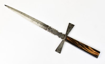 Lot 897 - A 19th century bone-handled dagger, the 21.5cm...