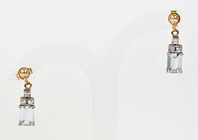 Lot 1371 - A pair of 9ct yellow gold drop earrings, each...