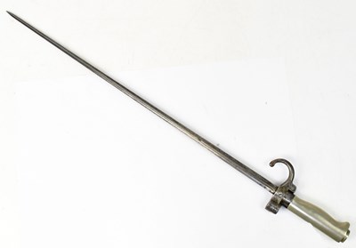 Lot 859 - A late 19th century French M1886 First Pattern...